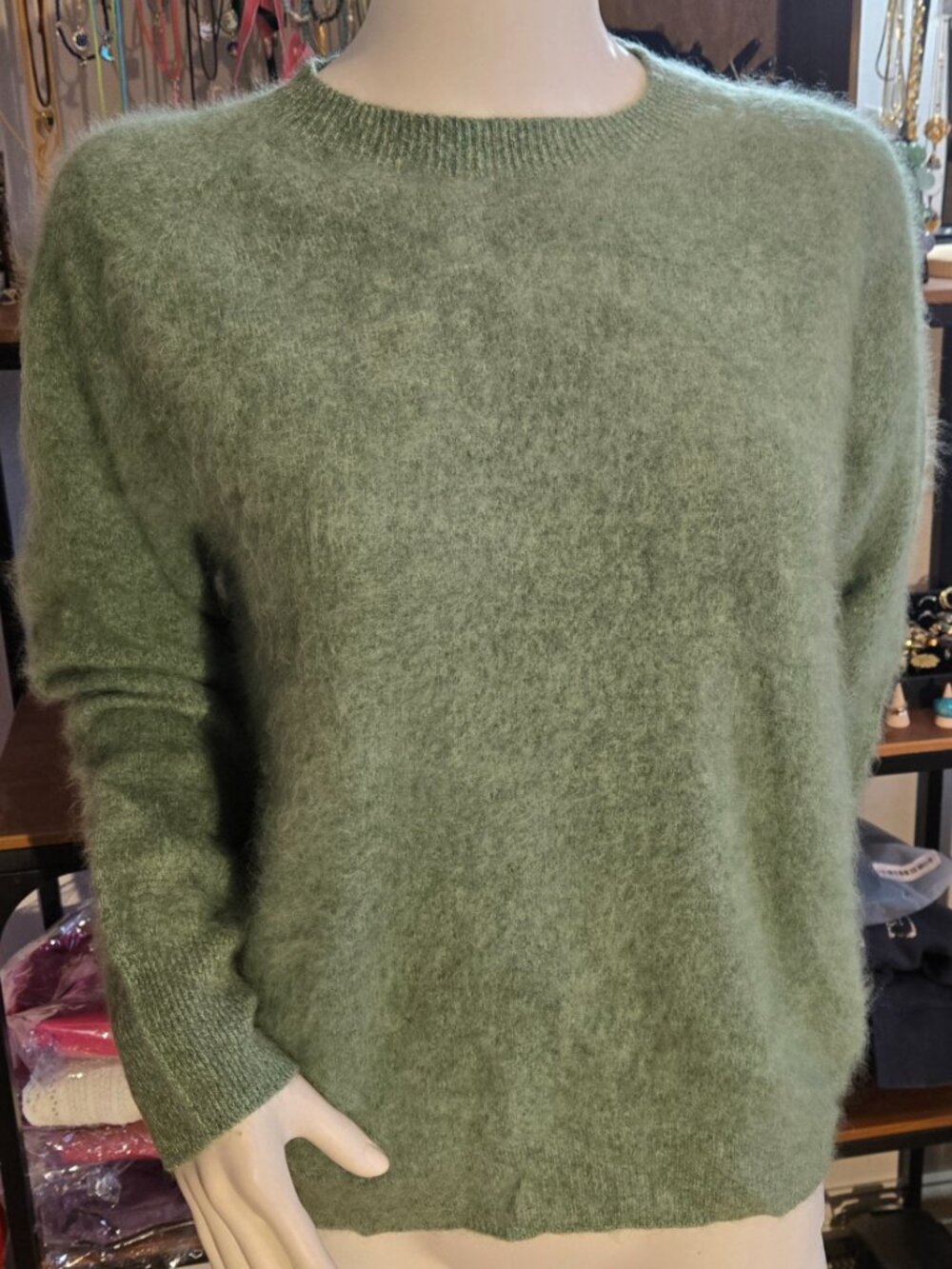 NEW Green Brushed Cashmere sweater Large - Picture 2 of 7